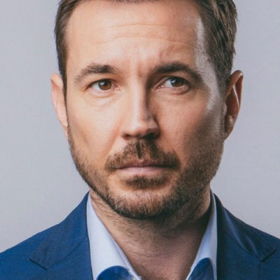MC
